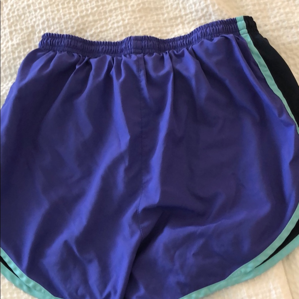 Nike shorts - Picture 3 of 5